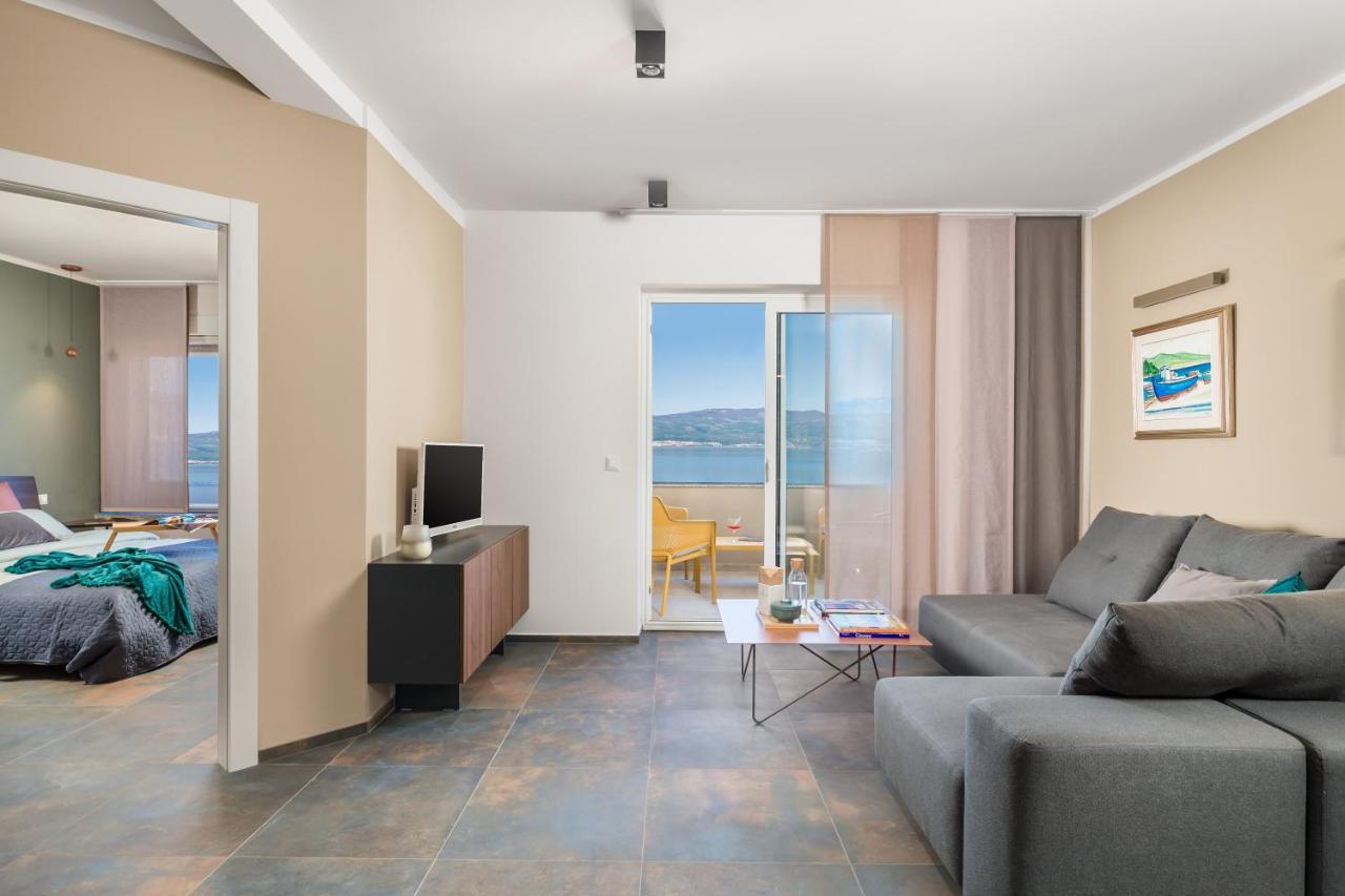 Apartmani Heni Vrbnik Exterior foto