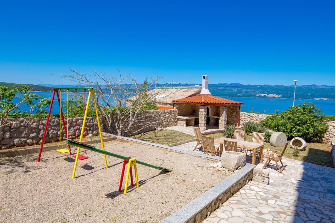 Apartmani Heni Vrbnik Exterior foto